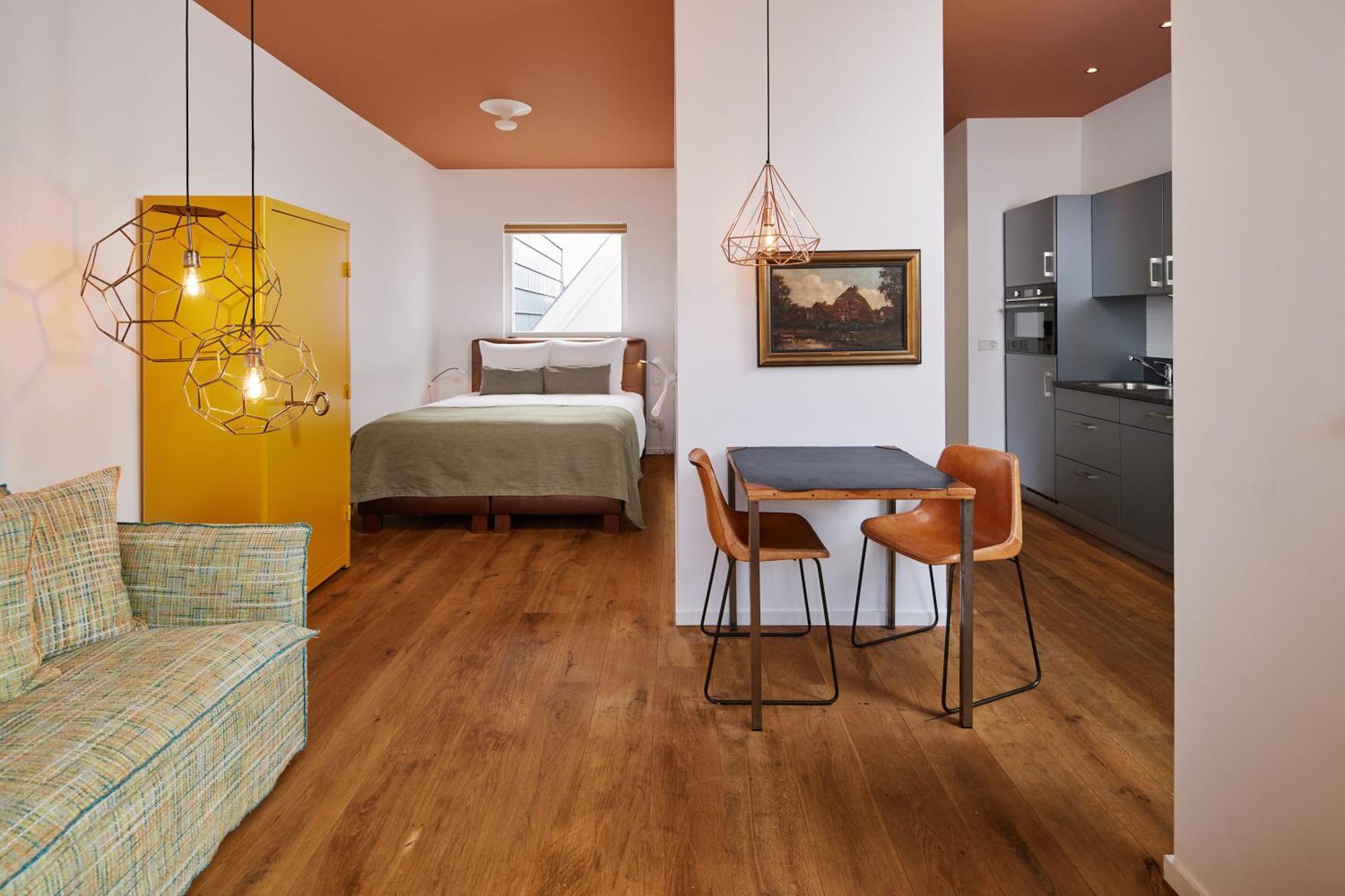 Hotel Miss Blanche Хронинген Екстериор снимка